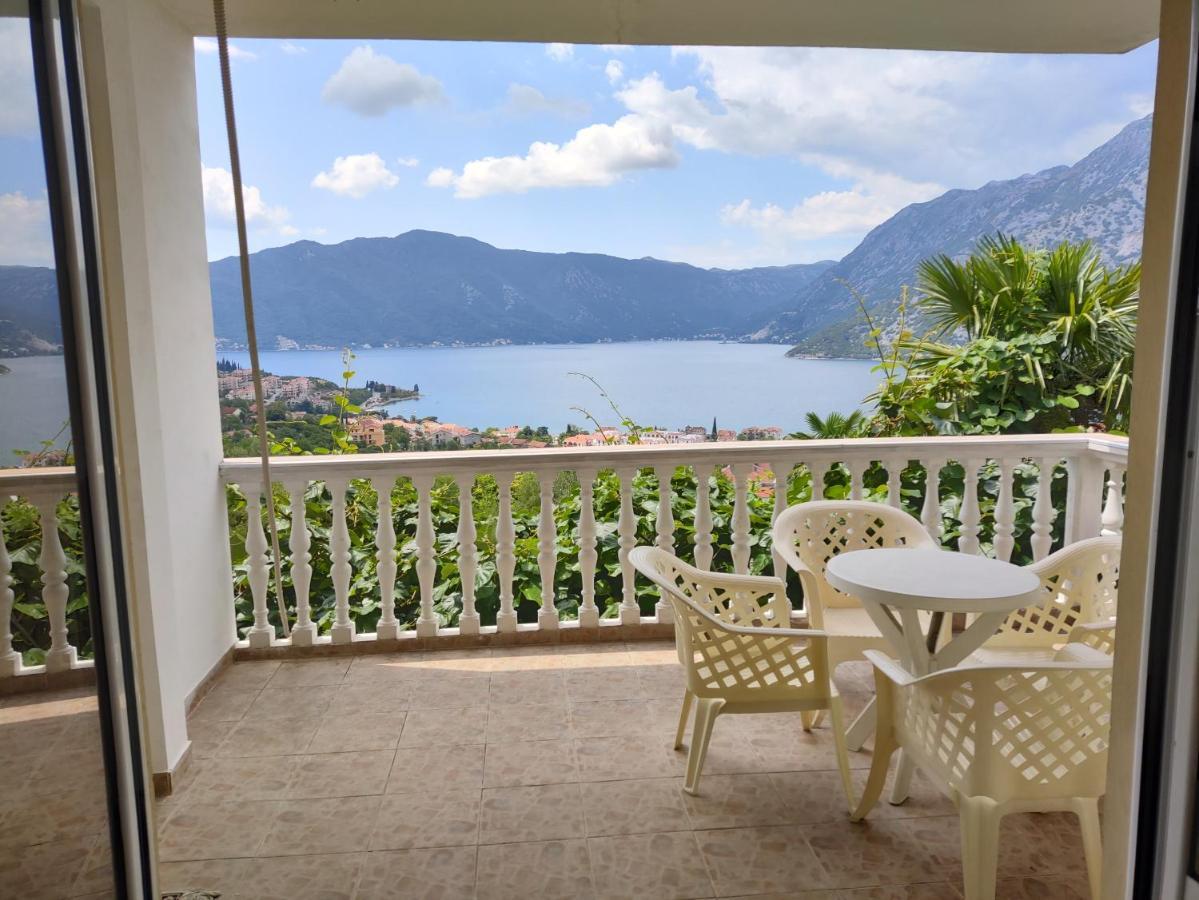 L & D Panorama Apartmani Risan Esterno foto