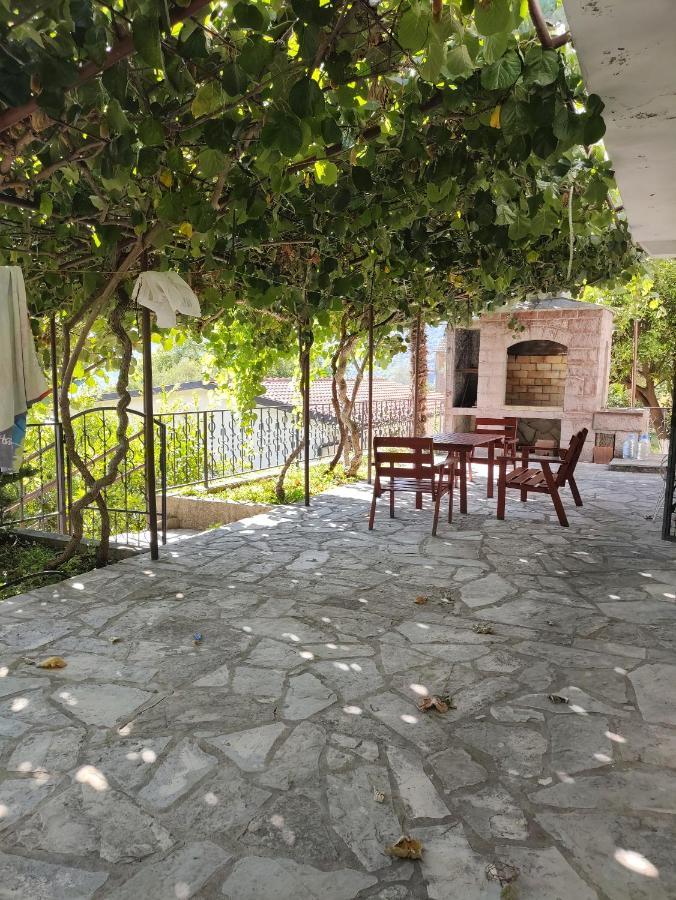 L & D Panorama Apartmani Risan Esterno foto