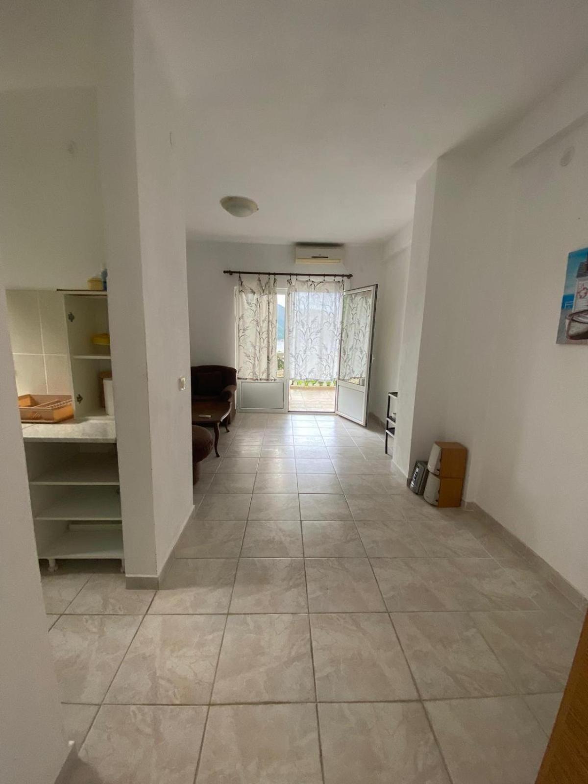 L & D Panorama Apartmani Risan Esterno foto